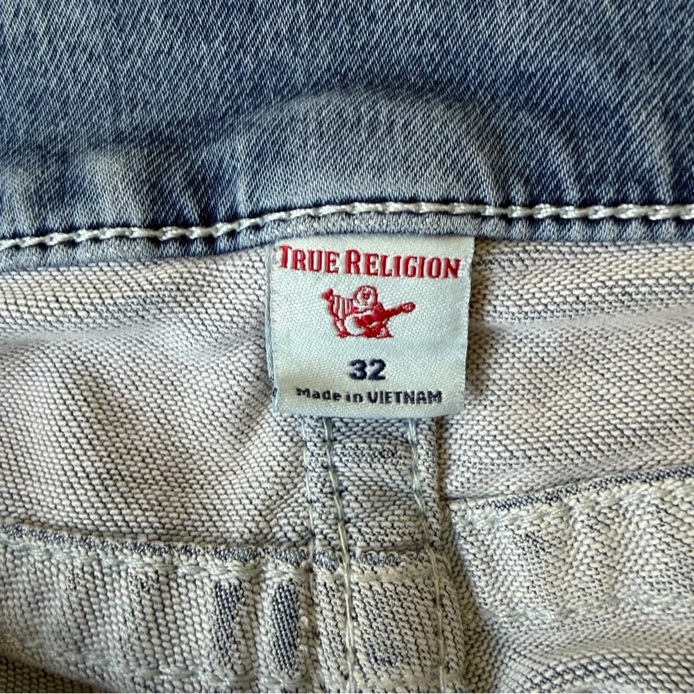 TRUE RELIGION Geno Relaxed Slim Jeans Mens 32x31 Blue World Tour Horseshoe Flap